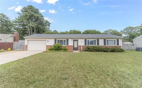 428 Courtney Arch Arch, Virginia Beach, VA 23452