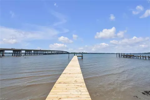 2269 Bridge Rd, Suffolk, VA 23433