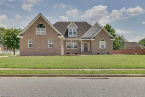 3308 Mintonville Point Dr, Suffolk, VA 23435