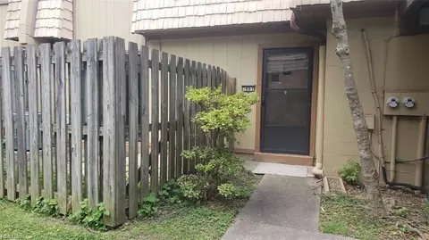 1661 Malibu Pl, Newport News, VA 23608