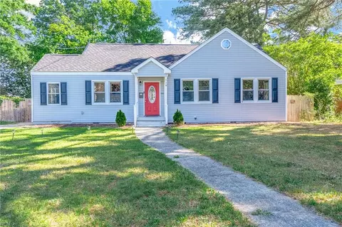 118 Blake Rd, Norfolk, VA 23505