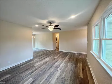 Living - 2641 Cedar Rd, Chesapeake, VA 23323 photo 3 of 4