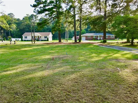 28203 Pretlow Rd, Southampton County, VA 23851
