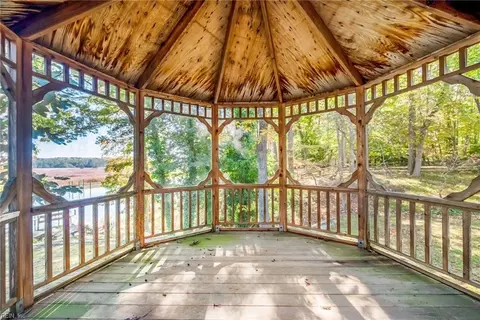 Exterior - 1180 Olde Brickyard Rd, Surry, VA 23883 photo 5 of 10