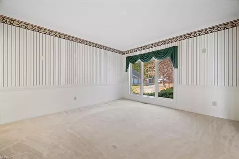 Living - 1180 Olde Brickyard Rd, Surry, VA 23883 photo 5 of 6