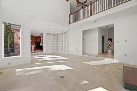 Living - 1180 Olde Brickyard Rd, Surry, VA 23883 photo 4 of 6