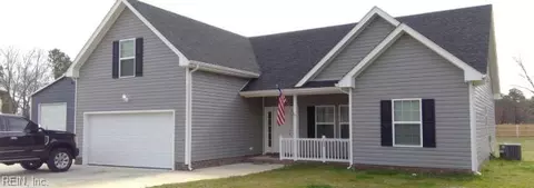 152 Camellia Dr, Moyock, NC 27958