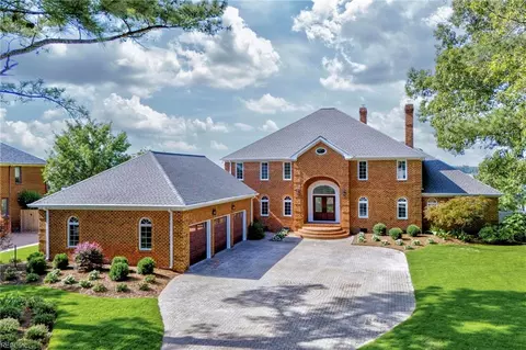 1644 Bay Point Dr, Virginia Beach, VA 23454