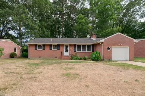 112 Henry Clay Rd, Newport News, VA 23601