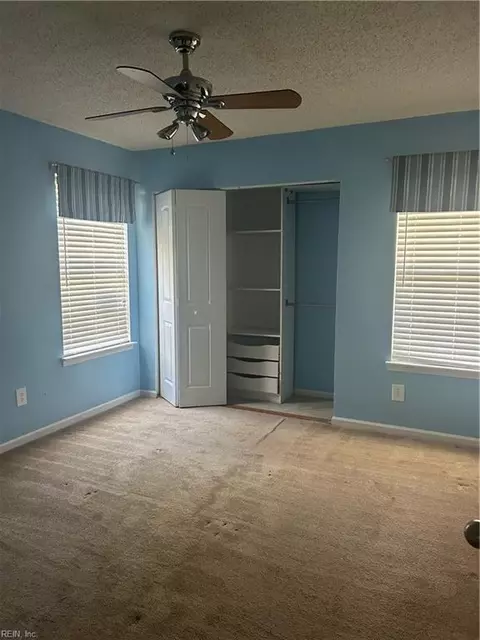 2 Lakeside Cres #A, Hampton, VA 23669 photo 8