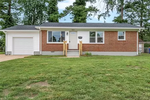 1602 Basie Cres, Portsmouth, VA 23701