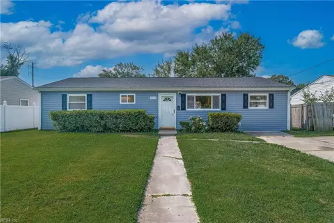 1824 Moger Dr, Hampton, VA 23663