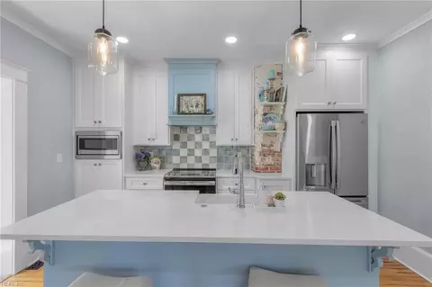23 N Boxwood St, Hampton, VA 23669 photo 11