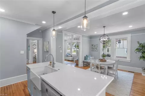 23 N Boxwood St, Hampton, VA 23669 photo 10