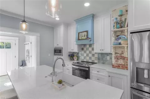23 N Boxwood St, Hampton, VA 23669 photo 12