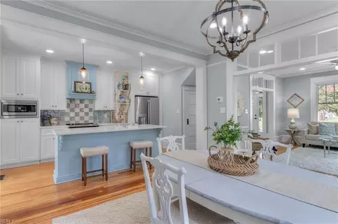 23 N Boxwood St, Hampton, VA 23669 photo 9