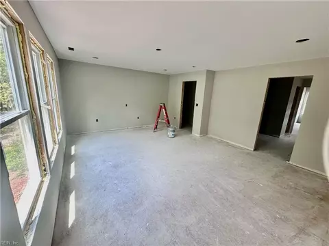 Living - 9030 Winston Dr, Windsor, VA 23487 photo 3 of 4