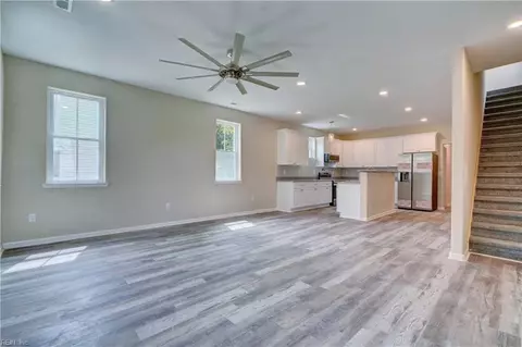1319 Reservoir Ave, Norfolk, VA 23504