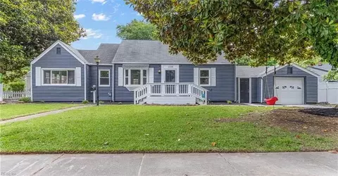 1339 Wilkie Rd, Norfolk, VA 23503