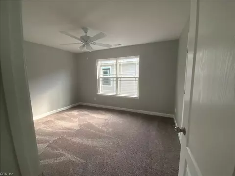 Bedroom - 2506 Laguard Dr, Hampton, VA 23661 photo 2 of 3