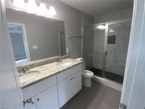 Bath - 2506 Laguard Dr, Hampton, VA 23661 photo 1 of 2