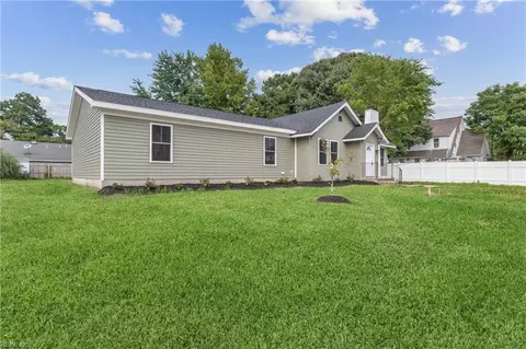 Exterior - 3572 Buckingham St, Norfolk, VA 23513 photo 4 of 5