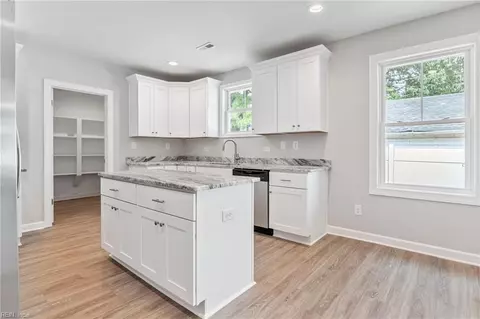 Kitchen - 3572 Buckingham St, Norfolk, VA 23513 photo 4 of 4