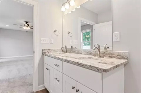 Bath - 3572 Buckingham St, Norfolk, VA 23513 photo 3 of 6