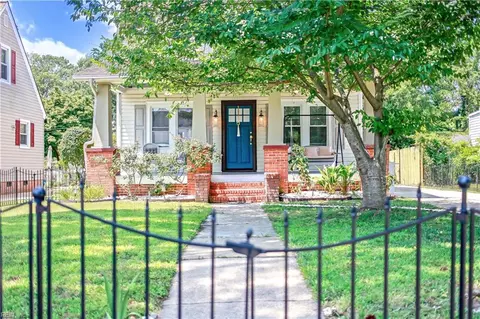 403 Raleigh Ave, Hampton, VA 23661