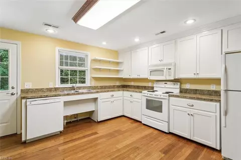 6280 Belroi Rd, Gloucester, VA 23061 photo 14