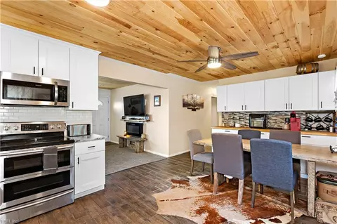 1492 Back Bay Landing Rd, Virginia Beach, VA 23457
