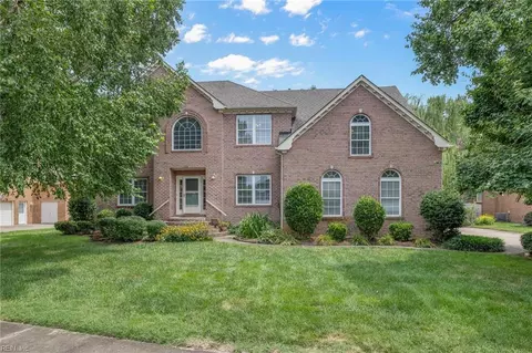 925 Leshea Ct, Chesapeake, VA 23322