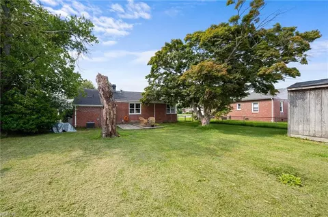 1524 Hermitage Pl, Hampton, VA 23664 photo 17