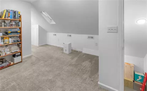 Entry Way - 2501 Knox Ct, Chesapeake, VA 23321 photo 4 of 6