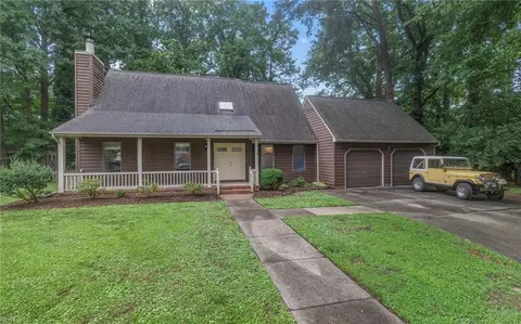 2501 Knox Ct, Chesapeake, VA 23321