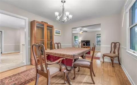 Dining - 2501 Knox Ct, Chesapeake, VA 23321 photo 1 of 2