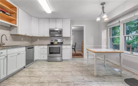 Kitchen - 2501 Knox Ct, Chesapeake, VA 23321 photo 2 of 3