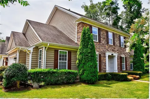 3073 Cadence Way, Virginia Beach, VA 23456