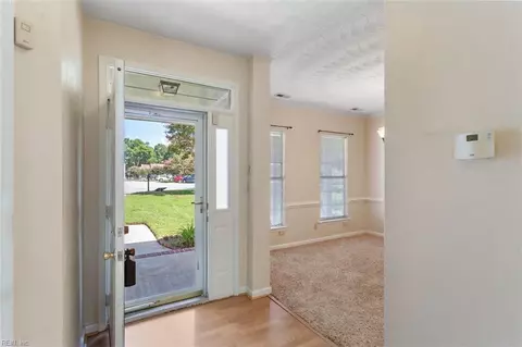 6910 Leefield Ct, Suffolk, VA 23435