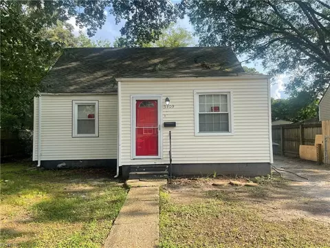 3409 Dartmouth St, Portsmouth, VA 23707