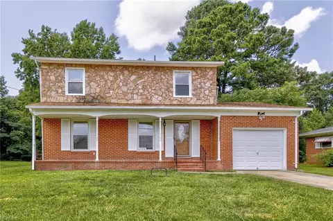 1102 Custis Rd, Suffolk, VA 23434