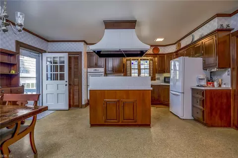 826 Craig Dr, Suffolk, VA 23434 photo 10