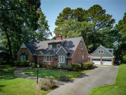 826 Craig Dr, Suffolk, VA 23434