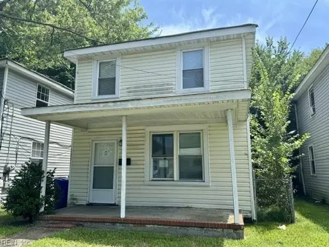 1030 37th St, Newport News, VA 23607