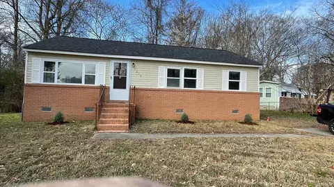 1228 Truman Rd, Suffolk, VA 23434