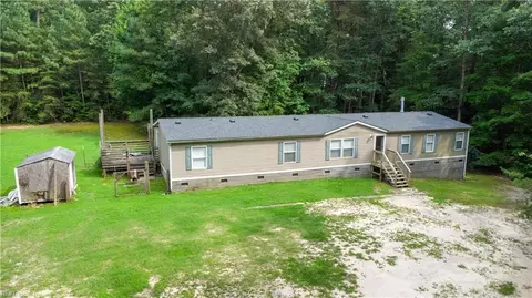 13649 George Wash Memorial Hwy, Gloucester, VA 23061