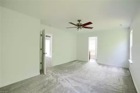 Bedroom - 7358 Jeanne Dr, Gloucester, VA 23061 photo 4 of 5