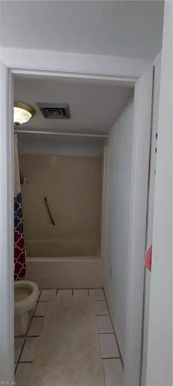 1222 E Ocean View Ave #405, Norfolk, VA 23503 photo 14