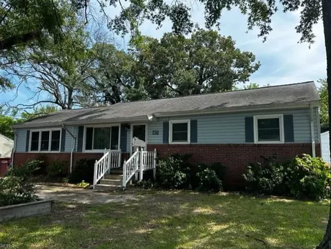 417 Guynn Ave, Chesapeake, VA 23323