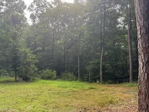161 Barlow Rd, York County, VA 23188